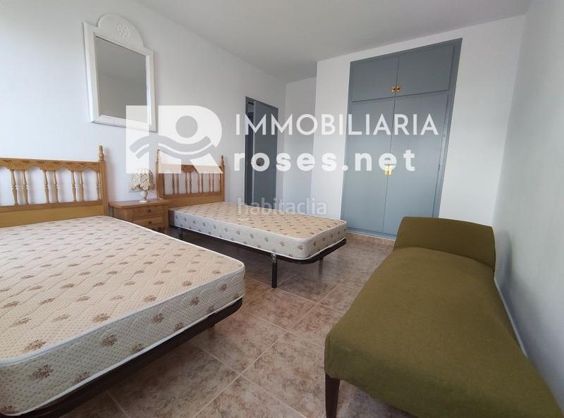 Foto 44935d04-28e5-4ae0-9934-e0157edfc181. Piso apartamento en venta en primera línea de mar en canyelles, en Roses
