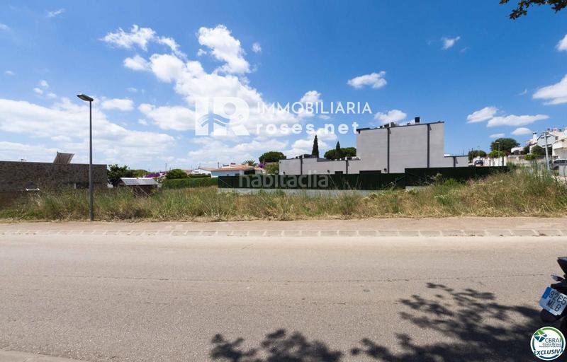 Foto a2fed3e5-3b6e-4f19-b78d-b386286e7a59. Propriété dans Nord Roses