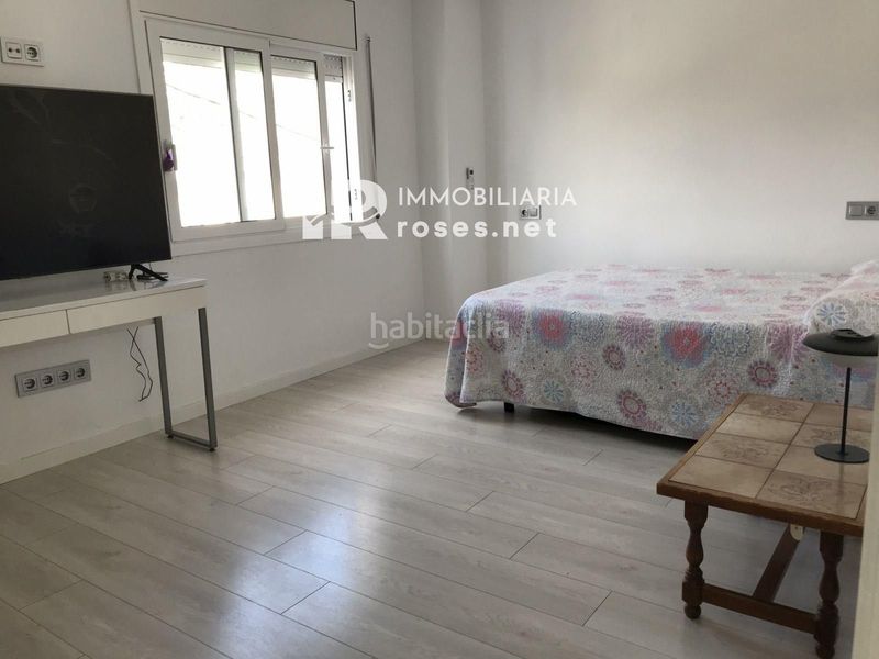 Foto 4f6719f2-d898-489d-8c67-54a52946b0a8. Casa amb calefacció a Nord Roses