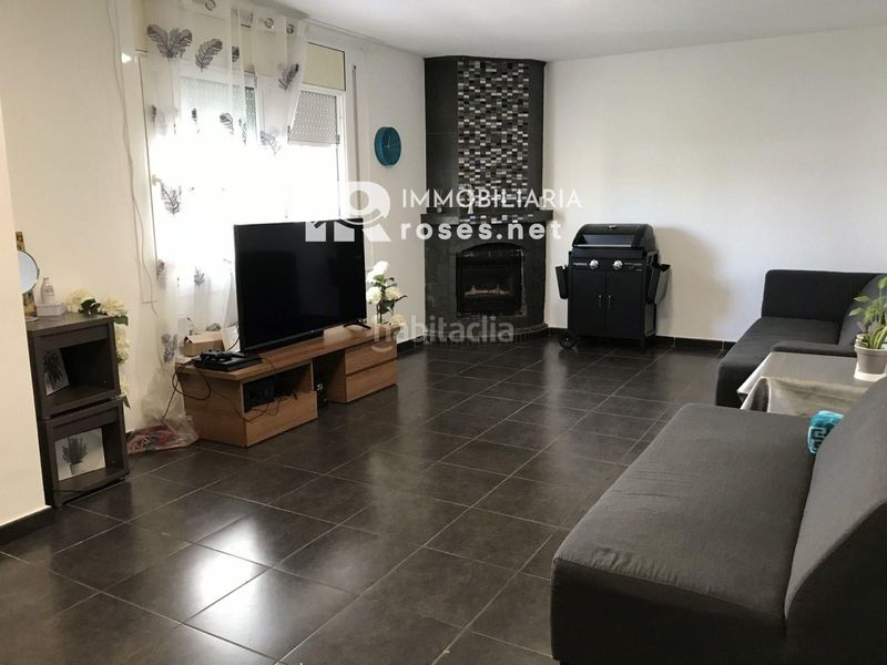 Foto 5d23eb4d-84b8-4c42-9637-3507827114ca. Casa amb calefacció a Nord Roses