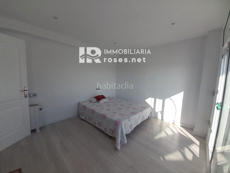 Foto 8c2735d2-f46f-46ea-9b6d-78ef988acb51. Casa amb calefacció a Nord Roses
