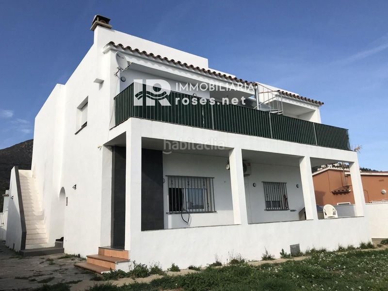 Foto 8f7bfb1f-f9de-4c5a-95da-b6521ec7f65d. Casa amb calefacció a Nord Roses