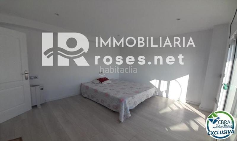Foto c110494d-2976-459f-a79d-5b53e5f216c1. Casa encantadora casa renovada en urbanización tranquila de mas bosca, en Roses