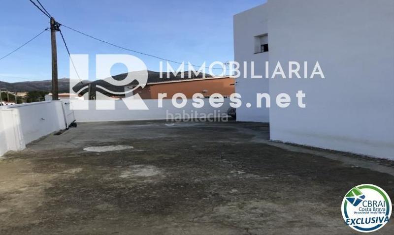 Foto d5c50176-fc3e-4172-8abb-75de9af8c5d6. Casa encantadora casa renovada en urbanización tranquila de mas bosca, en Roses