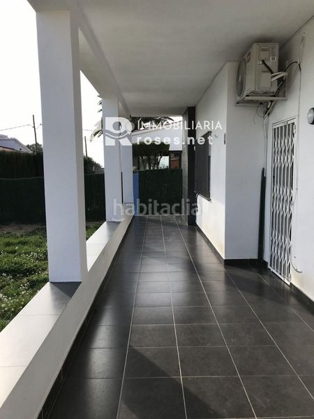 Foto e8406259-c325-4ca1-8800-4a71fd06eb6f. Casa amb calefacció a Nord Roses