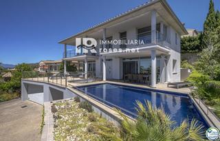 Haus  Alemanya. Sublime villa de lujo situada en un entorno privilegiado en pala