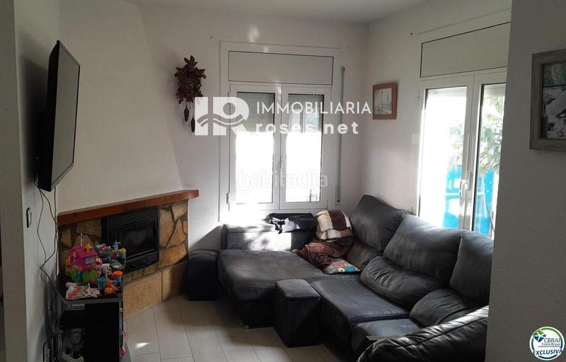Foto 93fec335-28e2-4ce6-9a3d-ad61f1b127b8. Casa con riscaldamento parcheggio piscina in Puigmal - Mas Nou Empuriabrava