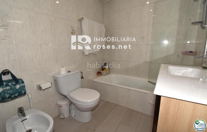 Foto f734bfe1-1f6c-4cc7-9481-32611da0eeec. Casa con riscaldamento parcheggio piscina in Puigmal - Mas Nou Empuriabrava