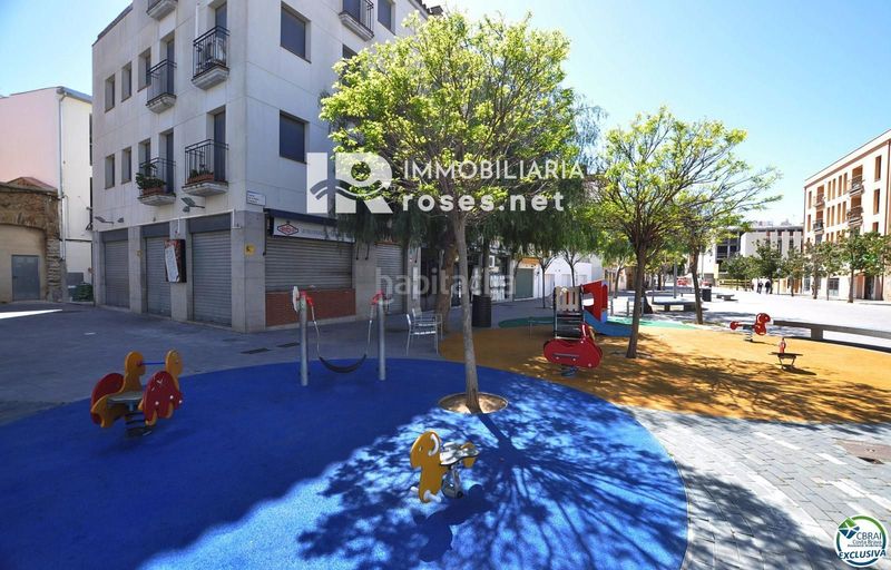 Foto 124700bf-5f00-4564-a201-19cc0b8c8f03. Local comercial a Centre Roses