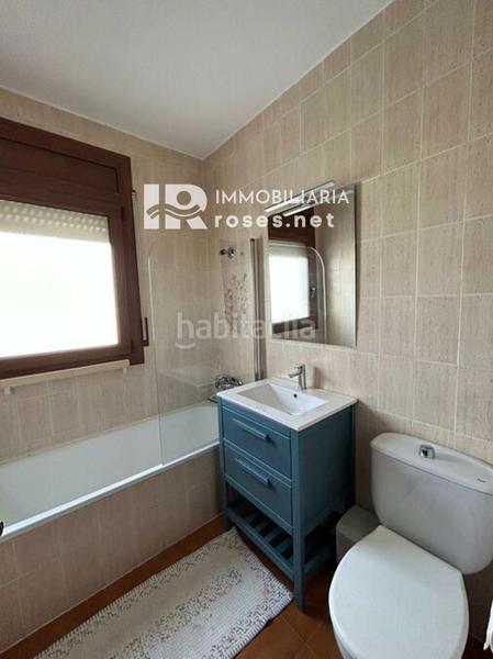 Foto d769f690-cc27-4ea3-8e2a-32e70b23d064. Casa  de pescador con garaje y amarre en Salins - Cavall de Mar Empuriabrava