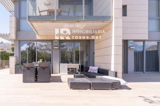 Piso  Clot dels franquets. Clot dels franquets planta baja de 3 dormitorios con 224 m2 de t
