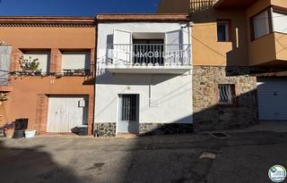 Casa  Boznia. Encantadora casa en venta en vilajuiga!