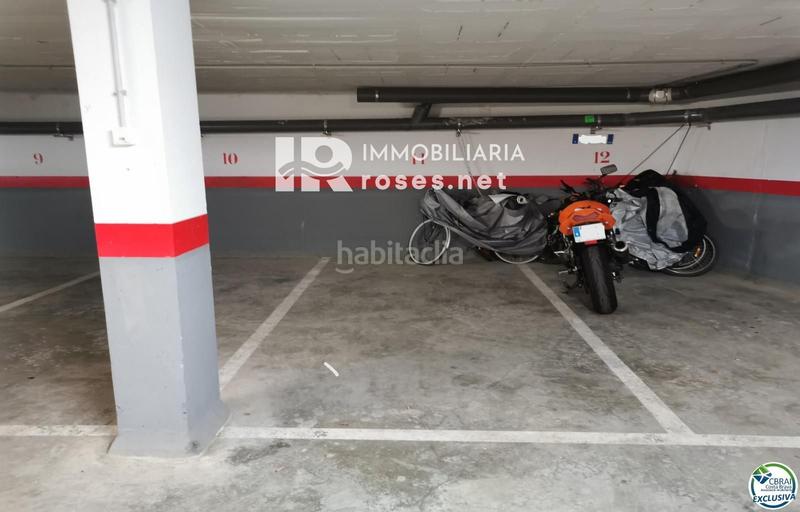 Foto 12a63204-281a-447e-8619-a747cb56d1cf. Parking voiture dans El Port Llançà
