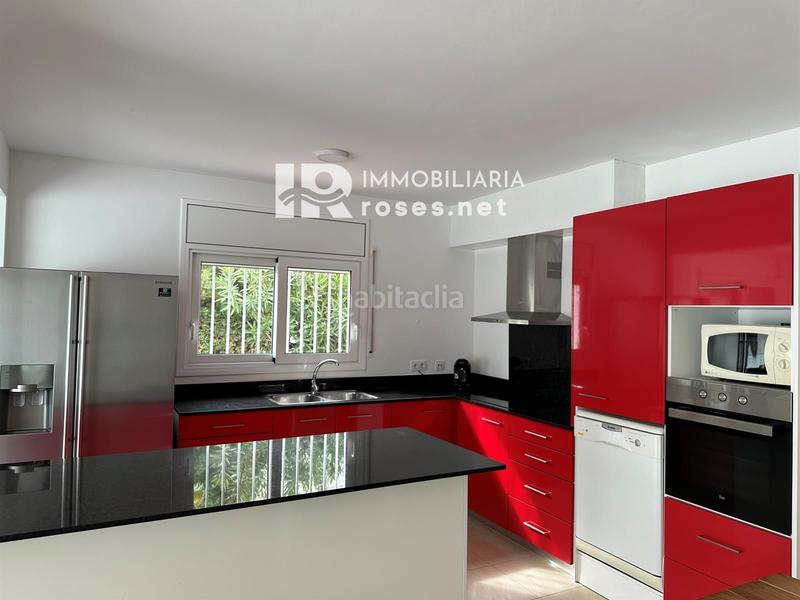 Foto 651c9140-14cb-444d-a157-c20000e8ca00. Haus mit heizung parking pool in Santa Margarida Roses