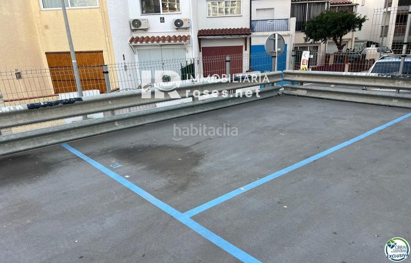 Foto 28bd917c-8236-4a96-8ed1-e2d5458673ba. Aparcament cotxe a Muga - Gran Reserva - Badia Empuriabrava