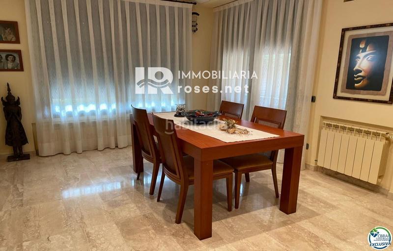 Foto 60e91c30-63b4-44b3-9db6-42e42a97163d. Casa amb calefacció aparcament piscina a Bisbal d´Empordà (La)