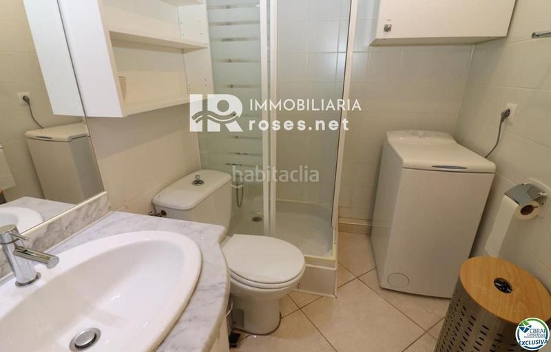 Foto 3dfa9078-5fce-4e09-b8c0-c09524f33aa7. Piso encantador apartamento en venta con vistas al canal en Empuriabrava