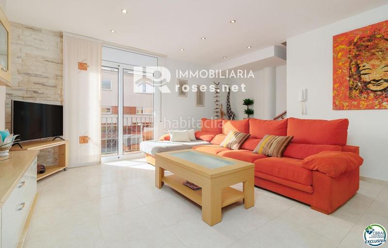 Foto d6b71f35-c83b-4b06-8555-b8a705f36699. Casa  con piscina en puigmal, 4 habitaciones, y ubicación ideal. en Empuriabrava