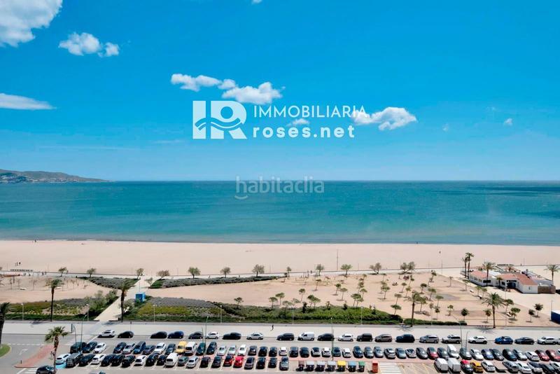 Foto 566a5c31-1dde-42d0-a5dc-79801cca2363. Piso sylvia apartamento de 2 dormitorios a reformar con impresionantes vistas al mar en Empuriabrava
