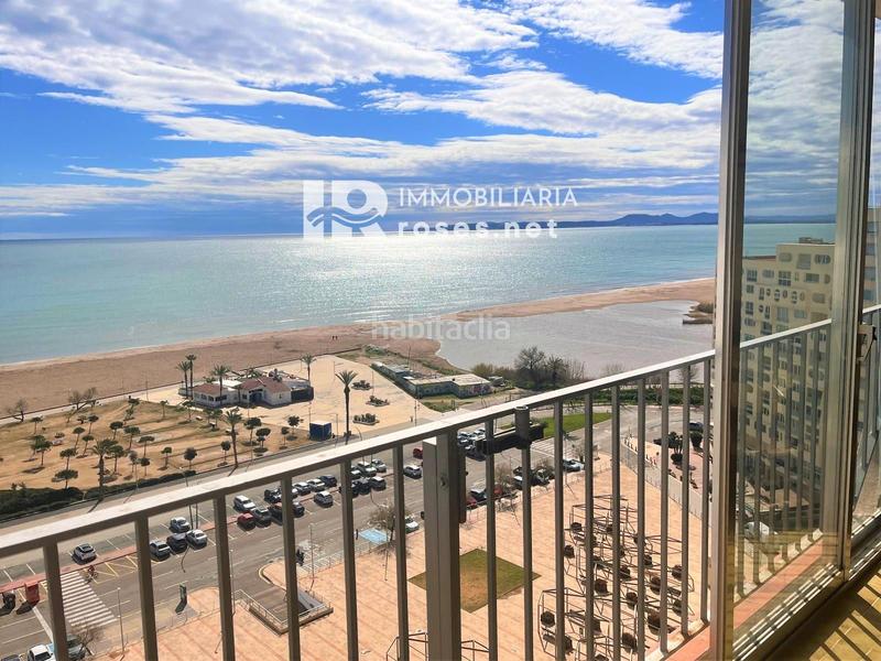Foto 76f3341d-e0b8-462f-b1ce-b2e13a1ef620. Piso sylvia apartamento de 2 dormitorios a reformar con impresionantes vistas al mar en Empuriabrava