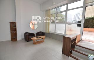 Geschäftsraum  Gran reserva. Local comercial con plaza de parking en gran reserva, empuriabra