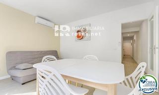 Pis  De rhode. A tan solo 30m de la playa y con licencia turística!