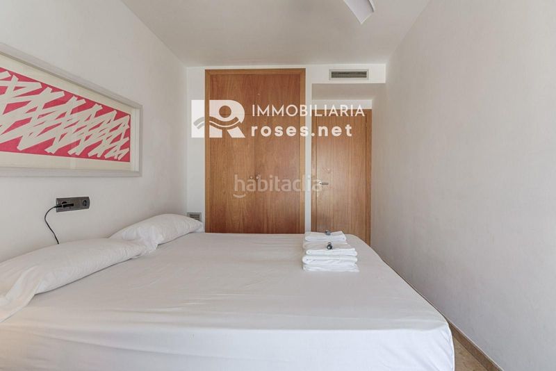 Foto e8c3069d-3889-4c16-a56b-72445f7d8b11. Pis amb calefacció piscina a Salatar Roses