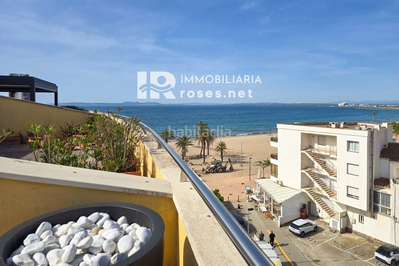 Foto f633da4b-abba-4669-9c9b-bdd7a7d19827. Pis amb calefacció piscina a Salatar Roses