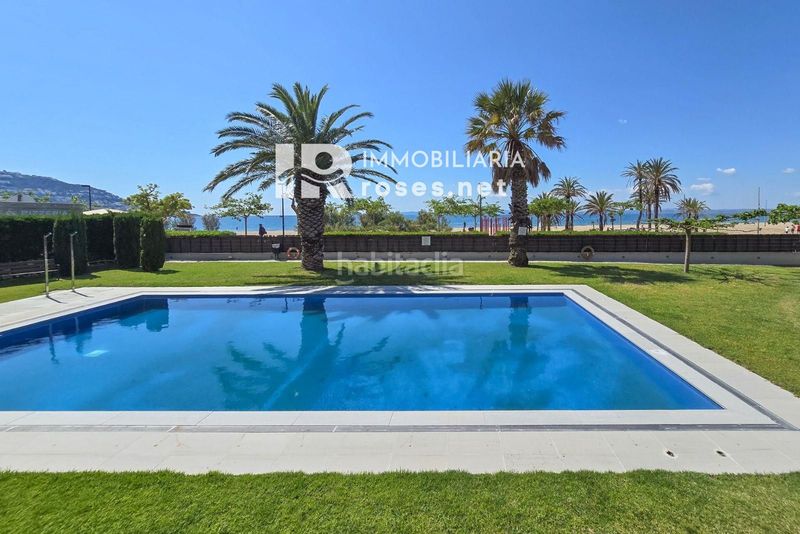 Foto f8b15029-858a-4834-901c-713151b846b9. Pis amb calefacció piscina a Salatar Roses
