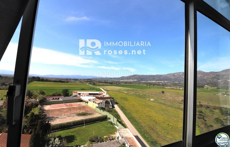 Foto 50486ac9-78aa-4065-b8d2-349d419b36f1. Estudio  con vistas espectaculares a la montaña y con licencia turística en Roses