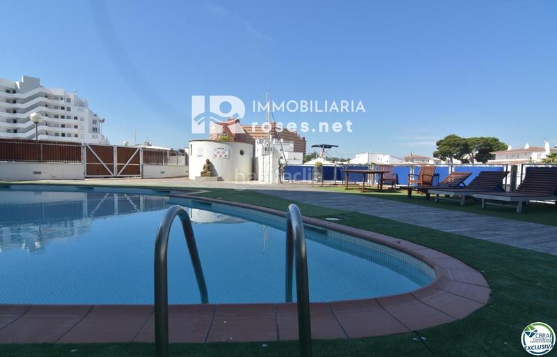 Foto 2a23d8f8-d8b4-41a0-ae7f-3dde8f5ce8d4. Piso encantador apartamento con licencia turística y vistas al canal en Roses