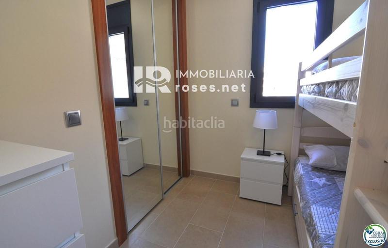 Foto ff0eef81-dc61-4d5e-a084-c11d2441fd72. Piso encantador apartamento con licencia turística y vistas al canal en Roses