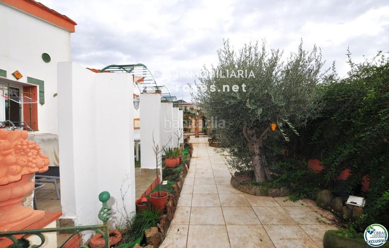 Foto 3c614cb0-6c25-4c75-a17f-89a141c6a583. Haus mit parking in Nord Roses