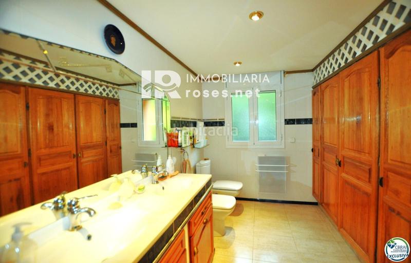 Foto 93bff3d9-36fc-4a7b-99ae-5bd749fe3294. Haus mit parking in Nord Roses