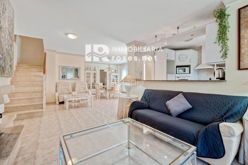 Foto a941e124-5730-4145-b9d4-299afe0595b4. Casa amb calefacció aparcament piscina a Puigmal - Mas Nou Empuriabrava
