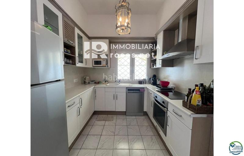 Foto 54d0d1a7-630f-477b-ab07-7711cdd5b4e5. Casa en venta casa al canal orientación sudeste , terreno de 542m2 y amarre de 12m en Empuriabrava