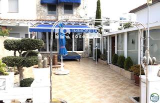 Casa  Port joan. Venta de casa con gran amarre en santa margarita, roses