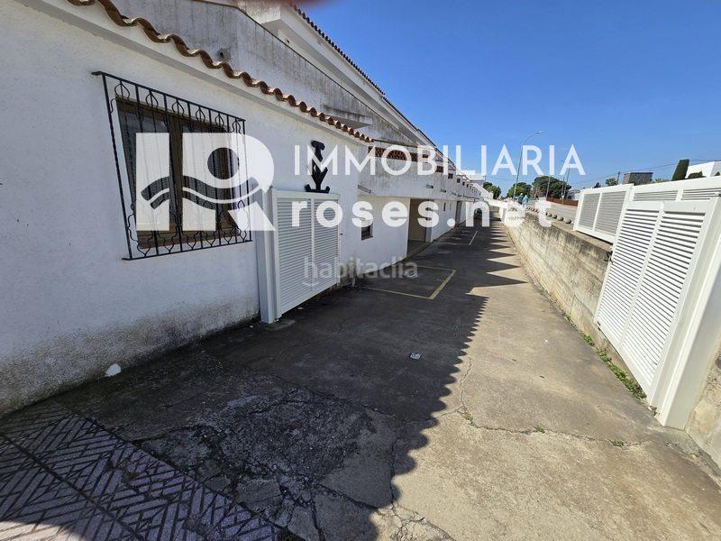 Foto 632153dc-5ddc-4b65-8d33-5f1d1794ec02. Casa amb calefacció aparcament a Port Grec - Port Moxó Empuriabrava