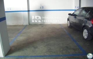 Autoparkplatz  Del nord. Parking en la residencia aqua marina de 11 m.