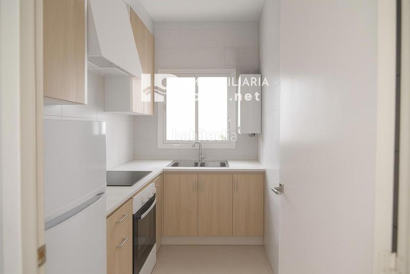 Foto a43b0c2e-55e6-47bb-8ed4-63e1102dc552. Piso apartamento situado en la urbanización mas oliva, . en Roses