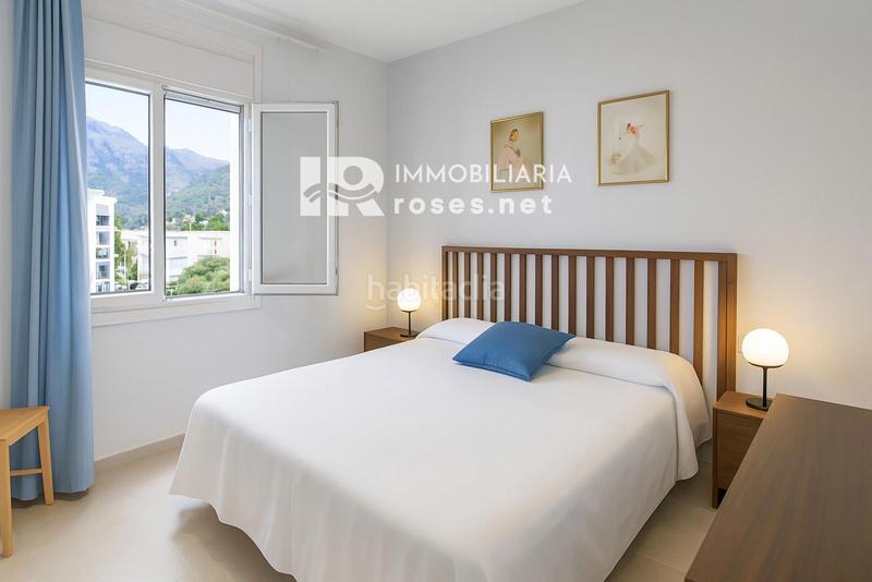 Foto fd620d54-c8b8-4111-9b21-b75ac7924a75. Piso apartamento situado en la urbanización mas oliva, . en Roses