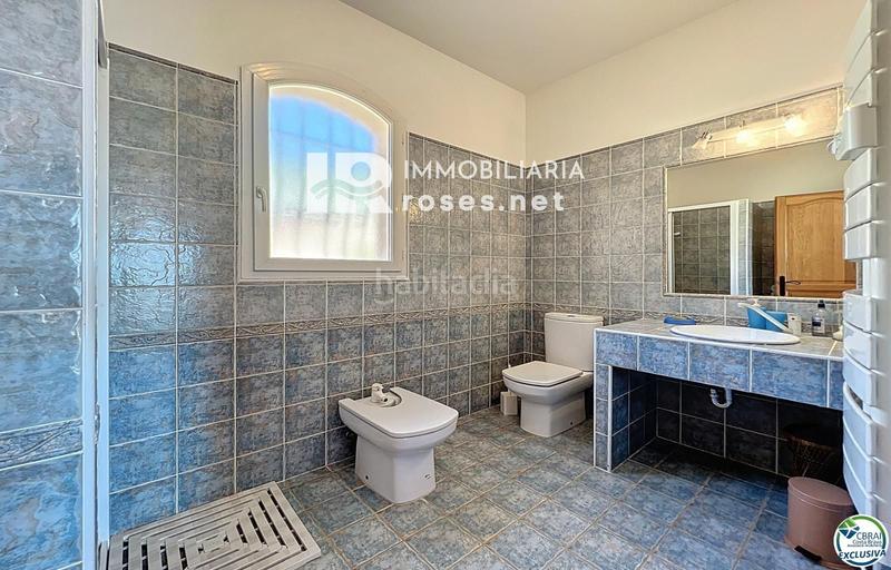 Foto 32187a3d-e300-429e-87b2-77d812117615. Haus mit heizung parking pool in Pau