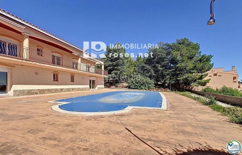 Foto 8b35c8a7-27d8-48e3-980b-e540446799b2. Haus mit heizung parking pool in Pau