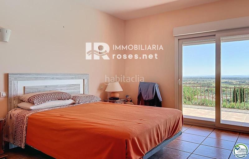 Foto 8e79074b-c379-4760-bf51-f965f61f86cf. Haus mit heizung parking pool in Pau