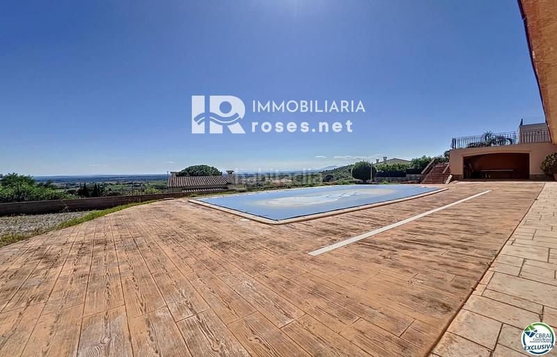 Foto b6d134e2-c381-4c5e-9c3b-233d2f6933d4. Haus mit heizung parking pool in Pau