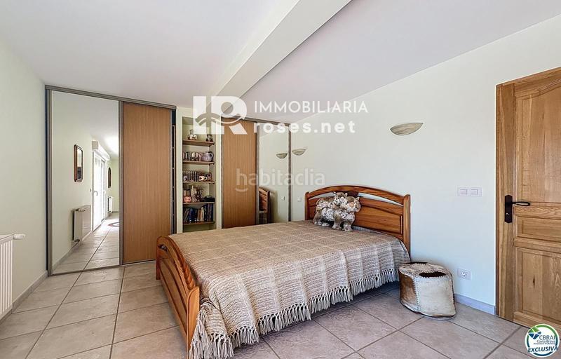 Foto ce1a72aa-0a39-48a7-b012-ff001c48945f. Haus mit heizung parking pool in Pau