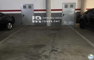 Parking coche  Alle emporda - vía emporitana,. Plaza de parking en venta