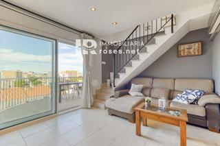 Piso  Calderon de la barca. Ático estilo dúplex con vistas preciosas a 150m de la playa