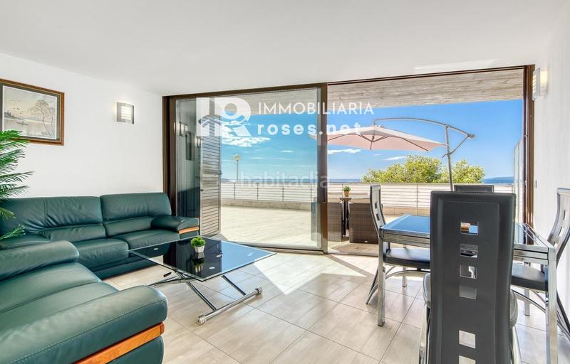 Foto 38b82f73-fc07-4aec-a776-00ad0826aff9. Piso excepcional . apartamento de alto standing en primera linea de mar en canyelles en Roses