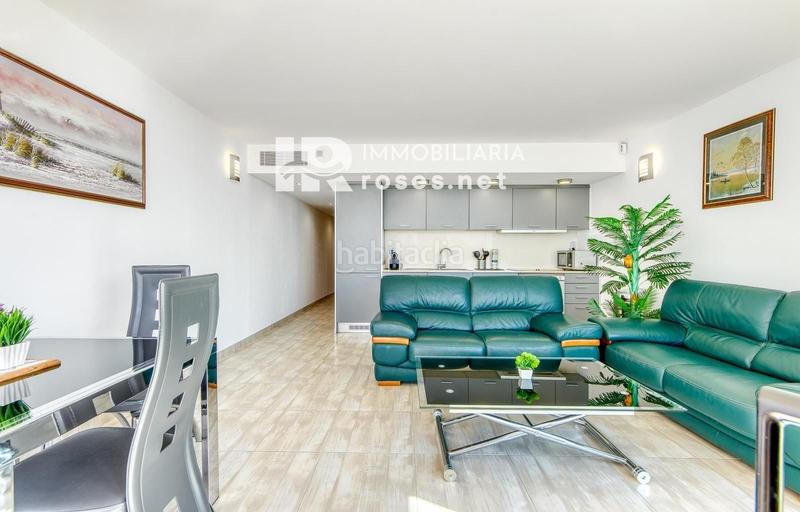 Foto 39970b32-86e7-486c-858a-456ce6187ded. Piso excepcional . apartamento de alto standing en primera linea de mar en canyelles en Roses